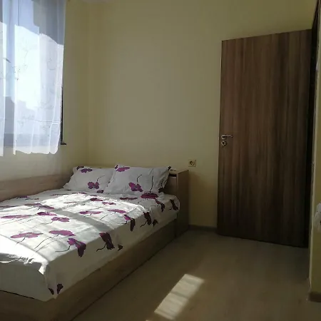 Apartment Primorsko Appartamento